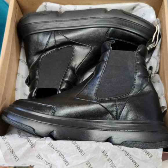 NWOT Emanuelle Vee Leather Ankle Boots (Made in Italy) - Picture 5 of 6